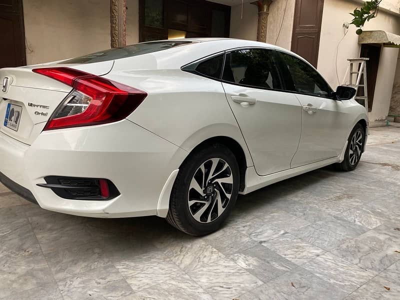 Honda Civic VTi Oriel Prosmatec 2018 3