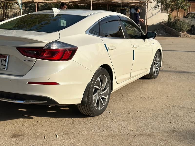 Honda Insight 2019 3