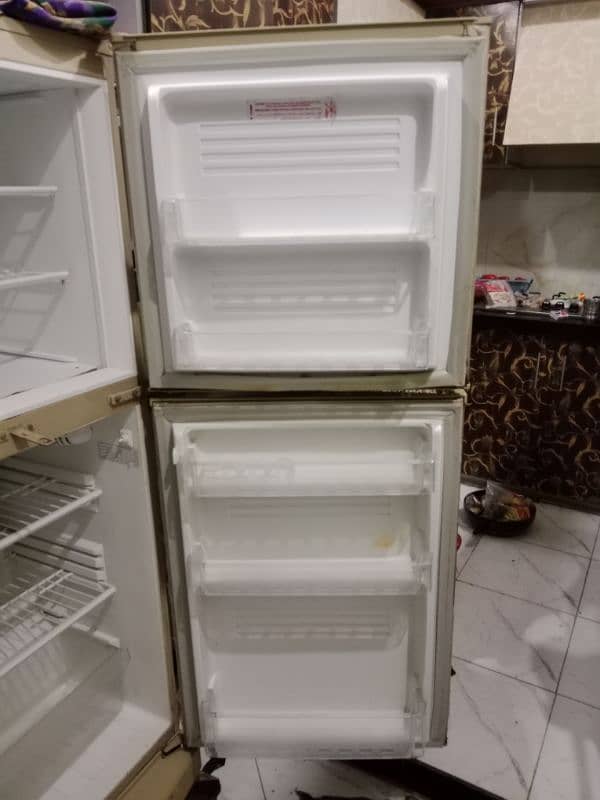 Pel Refrigerator 2300JF 5