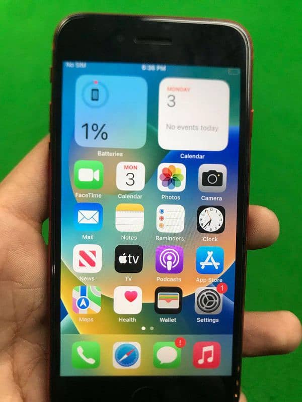 I Phone 8 sim glitch  Factory Unlock 64GB 4