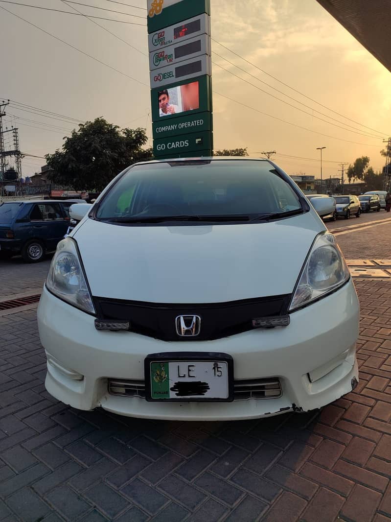 Honda Fit shuttle 2011/. 2015 1