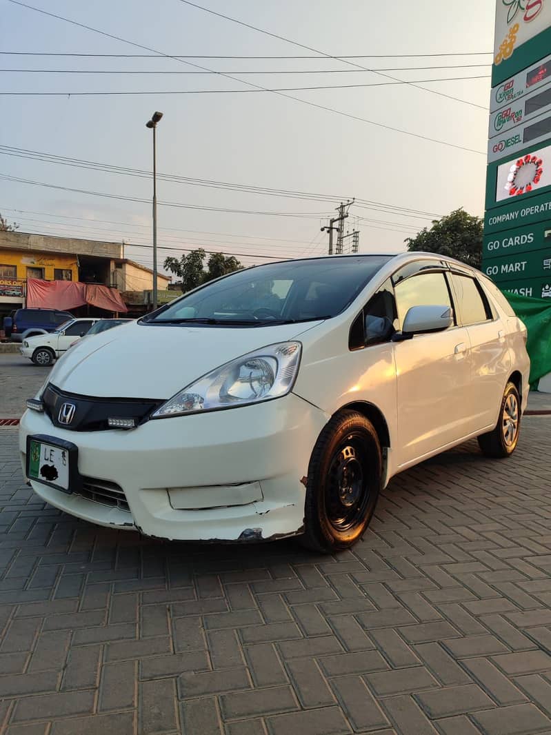 Honda Fit shuttle 2011/. 2015 3