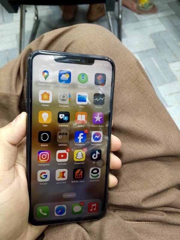 Iphone Xs max 10