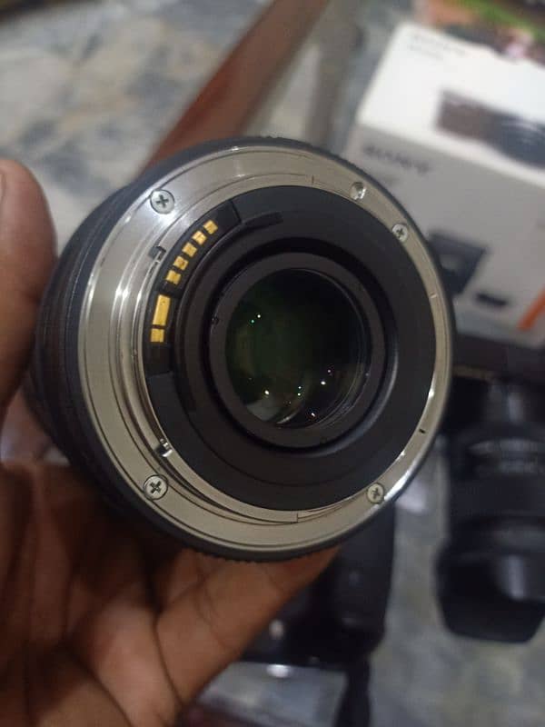 Tamron 28-75 f2.8 Canon Mount 3