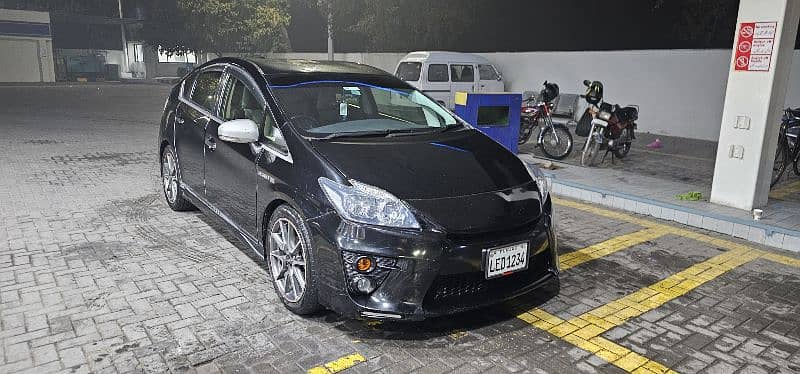 Toyota Prius GS edition 0