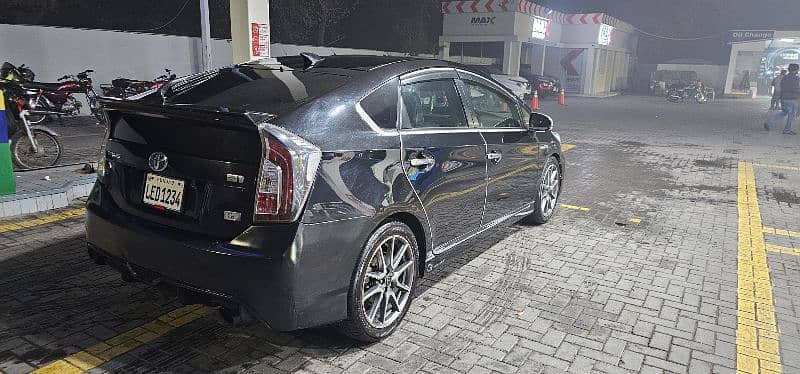 Toyota Prius GS edition 2