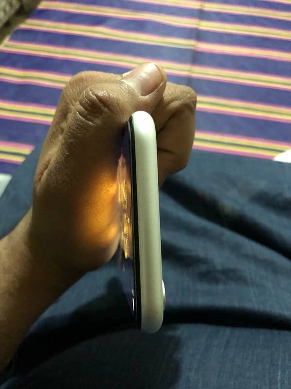 iPhone xr 128 non pta 5