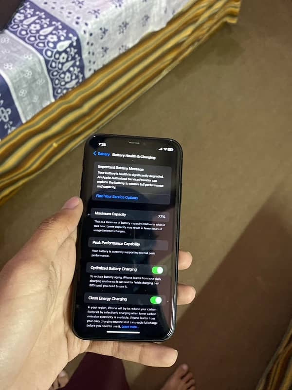 iphone xr pta approved with box 5