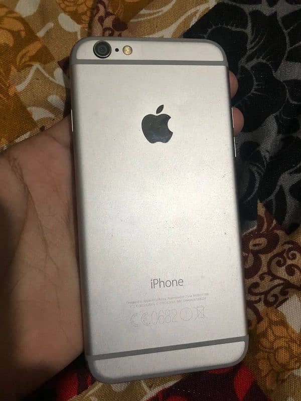 iphone 6 pta approved 128gb. 10/10 condition 1