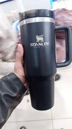 STAINLESS STEEL STANLEY TUMBLER