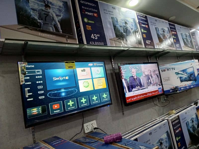 43 INCHESS Samsung smrt UHD led TV 3 year warranty  O32245O5586 0
