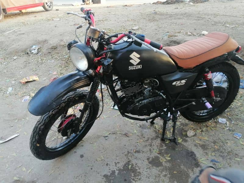 Suzuki Gs 150 Hyderabad Reg 2012 recondition cafe Racer 1