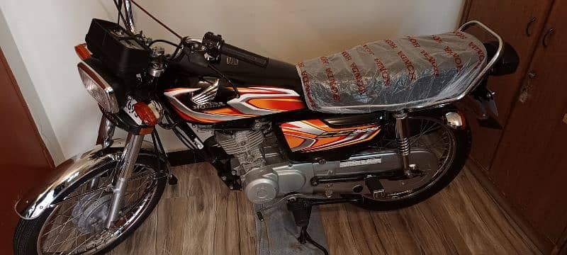 Honda 125 All Punjab numbr 1