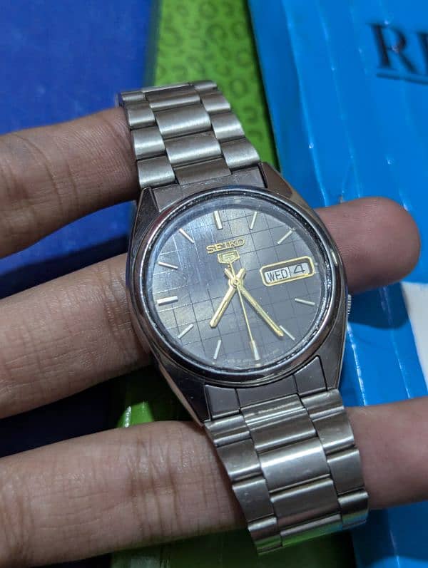 Seiko 5 Automatic watch 17 jewels 7