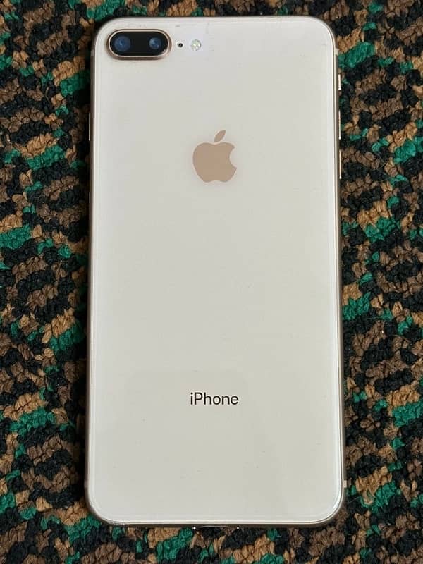 iphone 8 plus in 10/10 condition pta approved 0