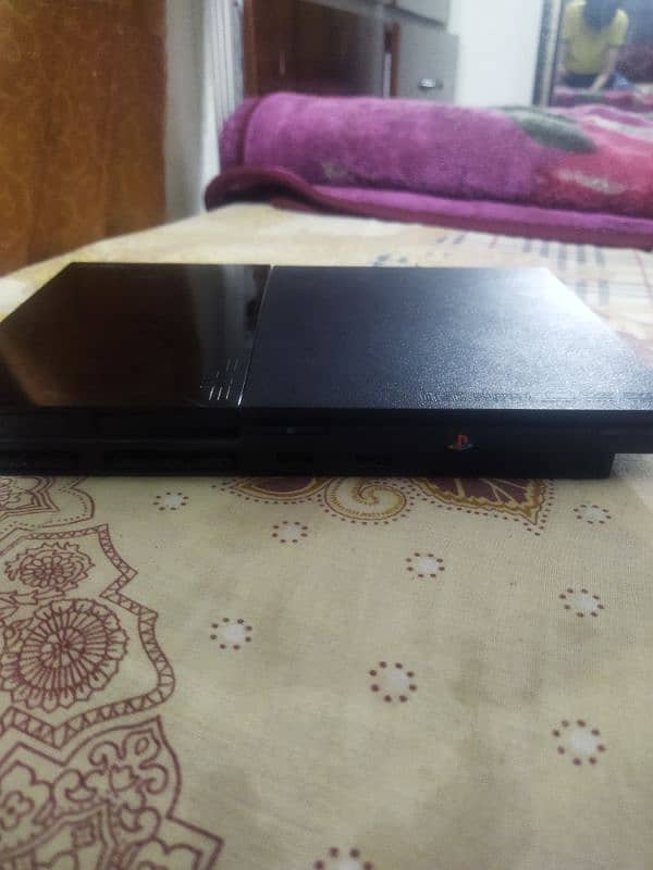 PS2 slim used in behrain 4