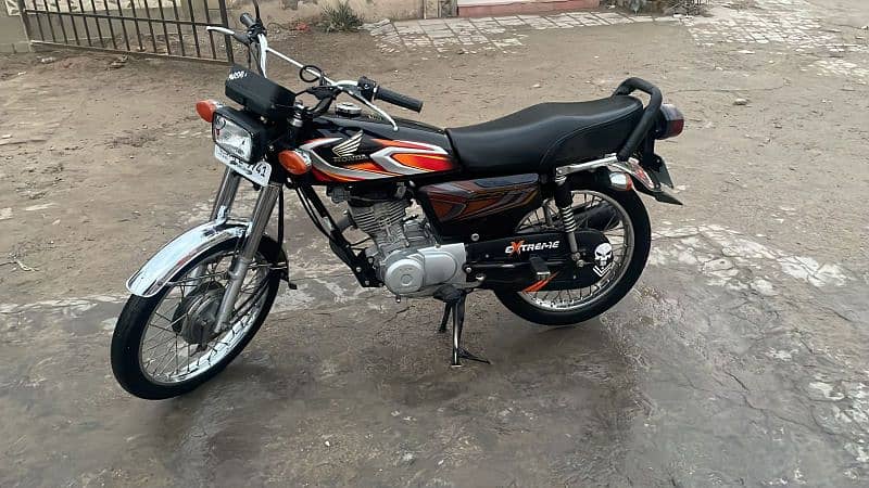 Honda 125 fresh 22/23 0