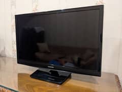 Samsung LED TV 24" UA24H4100ARXZN