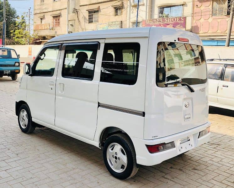 Daihatsu Hijet 2019 3