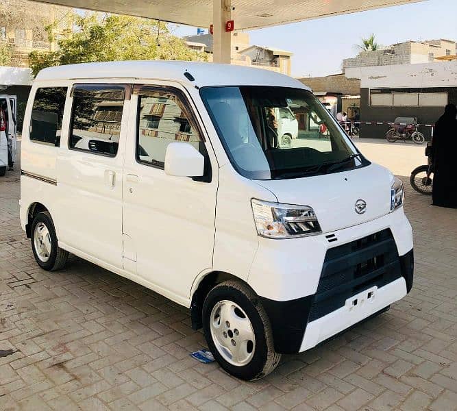 Daihatsu Hijet 2019 13