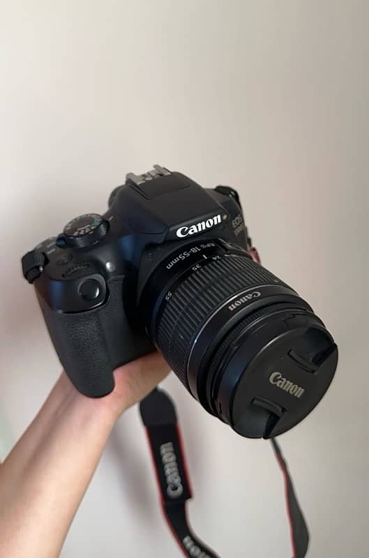 Canon EOS 1300D 4