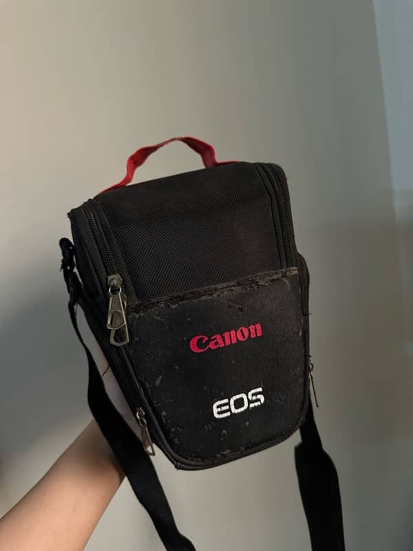 Canon EOS 1300D 10