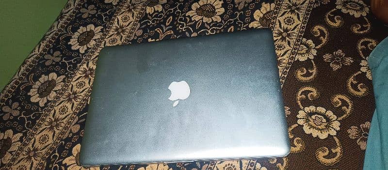 MacBook 5