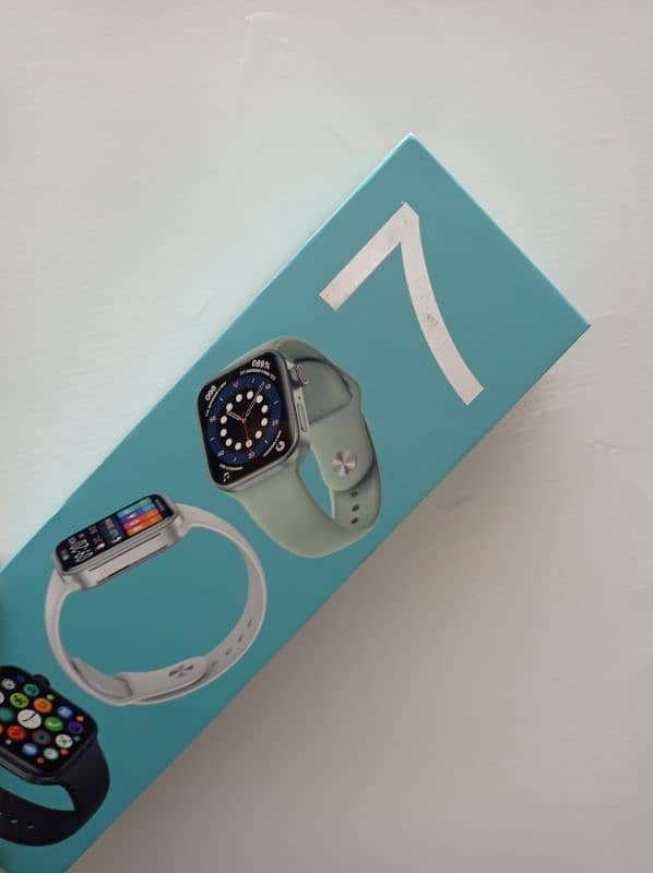 Apple Watch n76 With charger And Box. 1