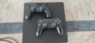 PS4 slim with 6 games