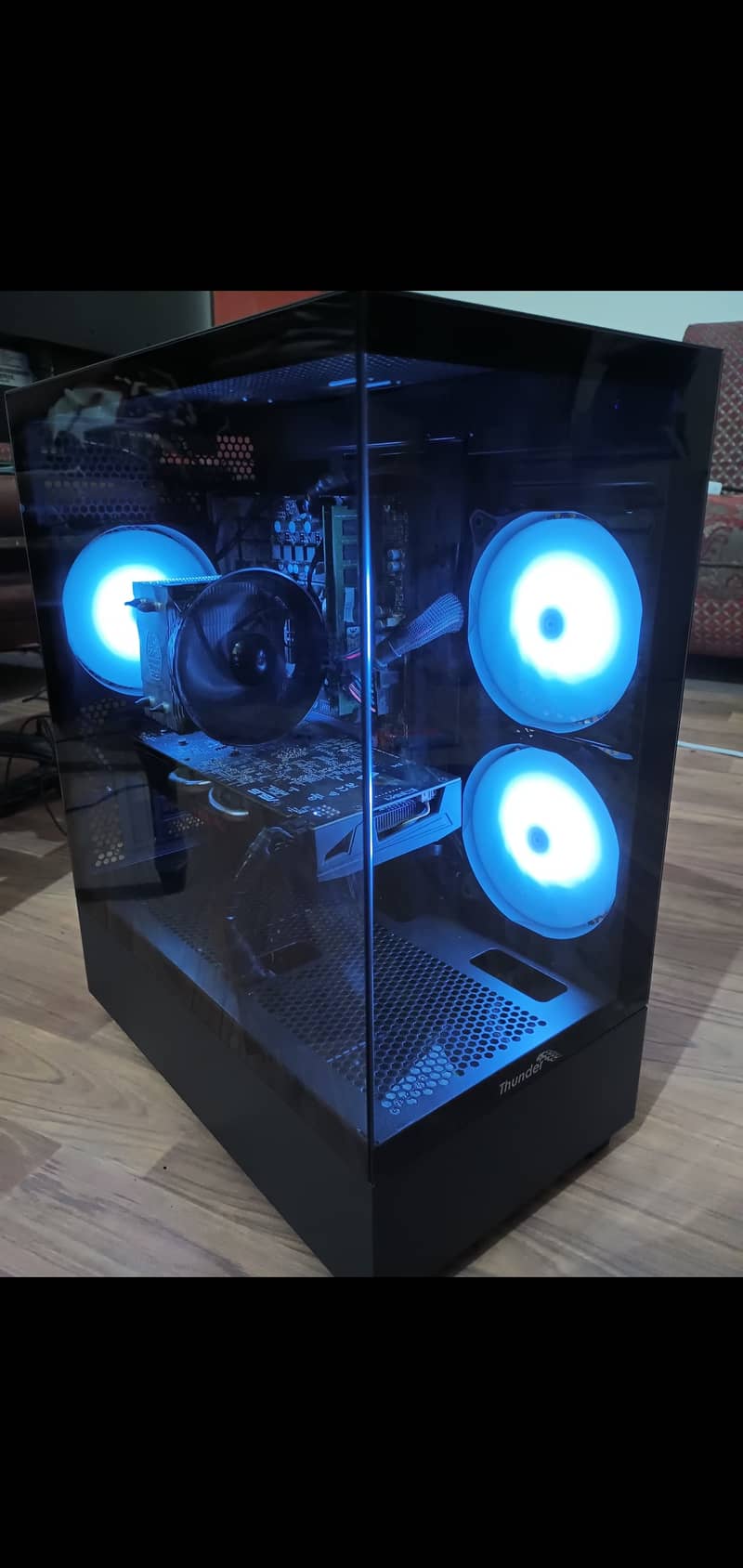 Gaming Pc with i7 6700 and sapphire nitro + rx 580 8gb and 16gb ram 1