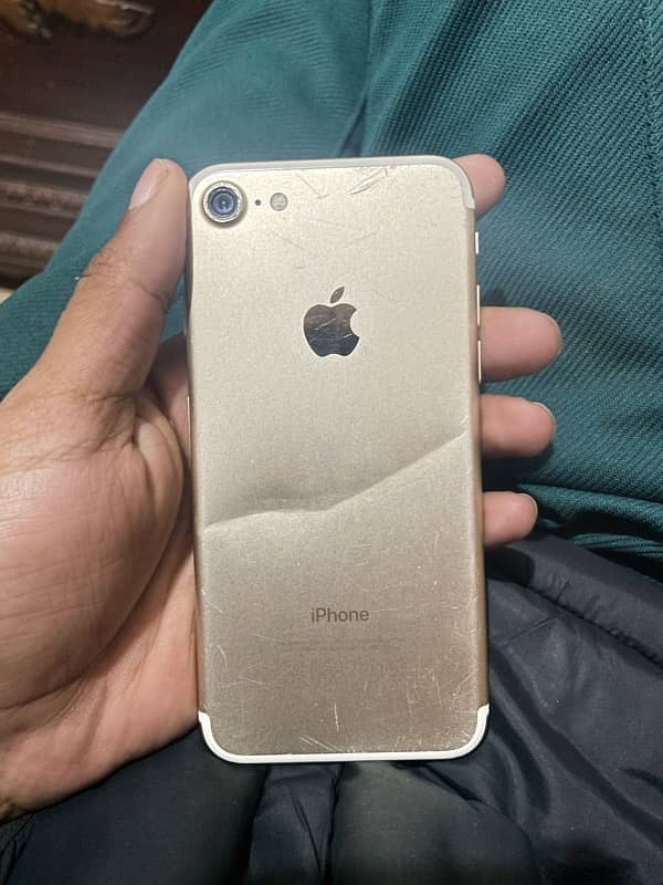 iPhone 7 0