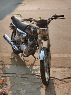 Neat and clean honda 125