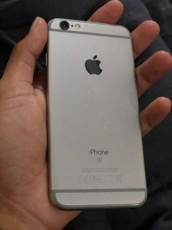 I phone 6s .  Bettery changed. 16 gb memory . .  PTA  approved 0