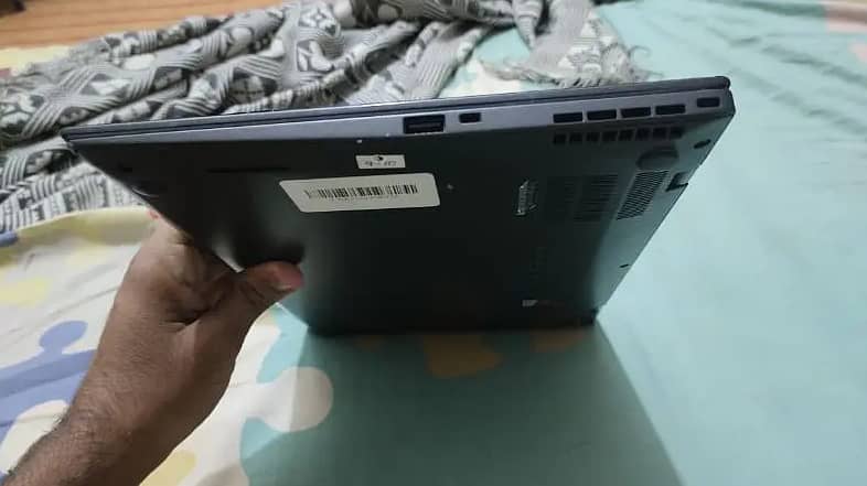 Lenovo ThinkPad X1 Carbon i7 5th Generation 1