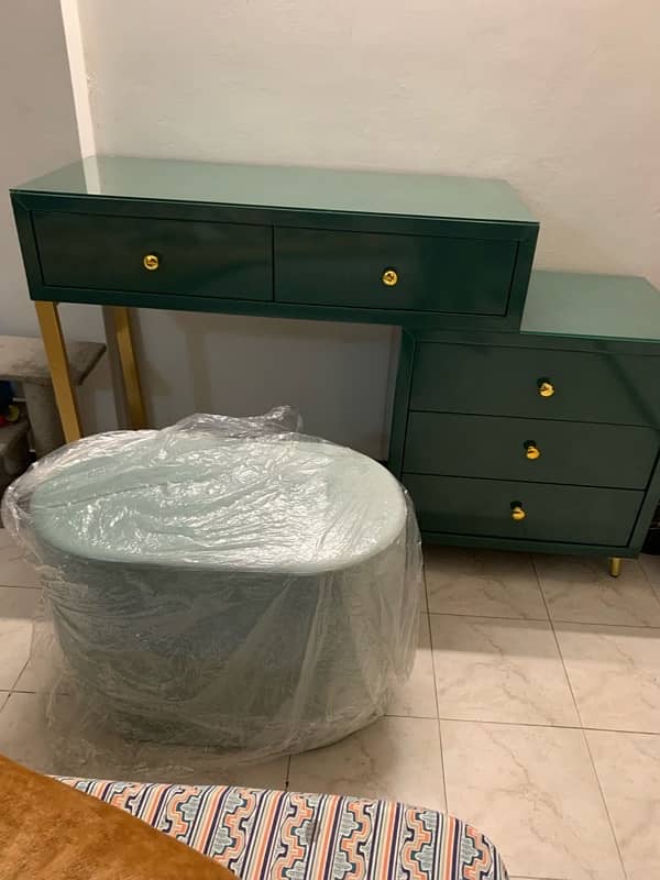 Dresser table, Dressing table, vanity with stool for bedroom 1