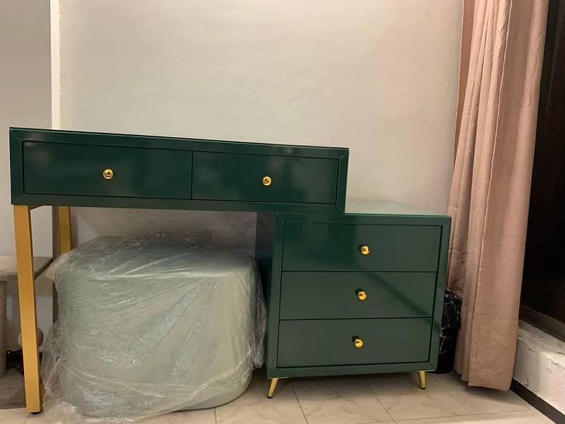 Dresser table, Dressing table, vanity with stool for bedroom 3