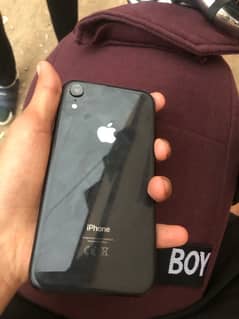 i am selling i phone xr non pta