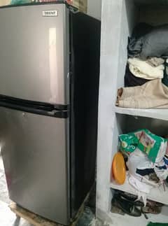 Frige for sale neat and clean condition Medium Size