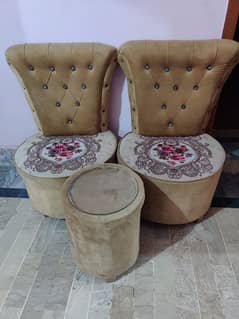 chairs with table