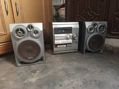 aiwa aemplifire with spikers