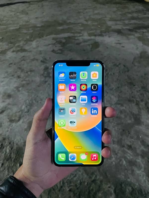 iphone 11 pro max Pta Approved 5