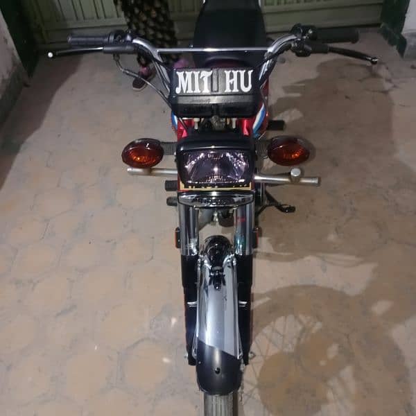 Honda CG 125 original condition all Punjab nomber lagaa hy 0