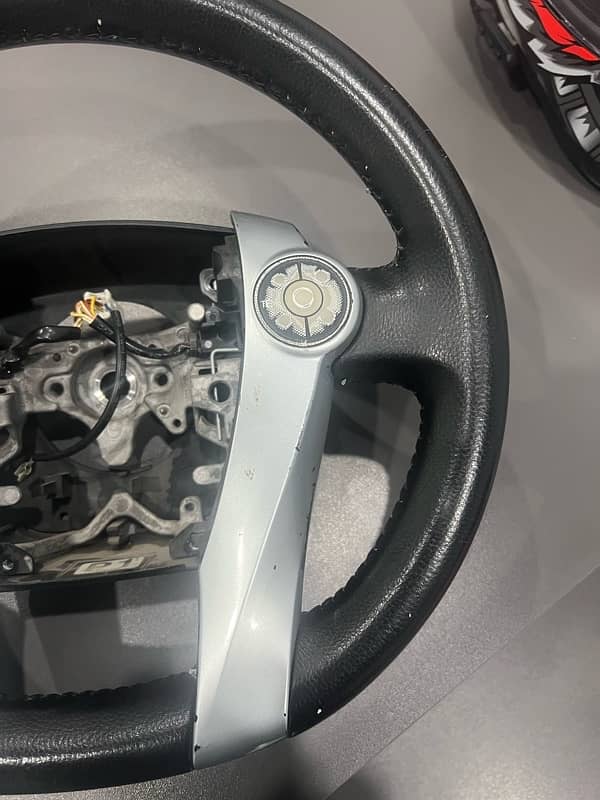 AQUA Steering with Multimedia Button 5