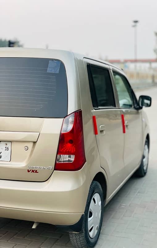 Suzuki wagnor vxl 2016 model 6