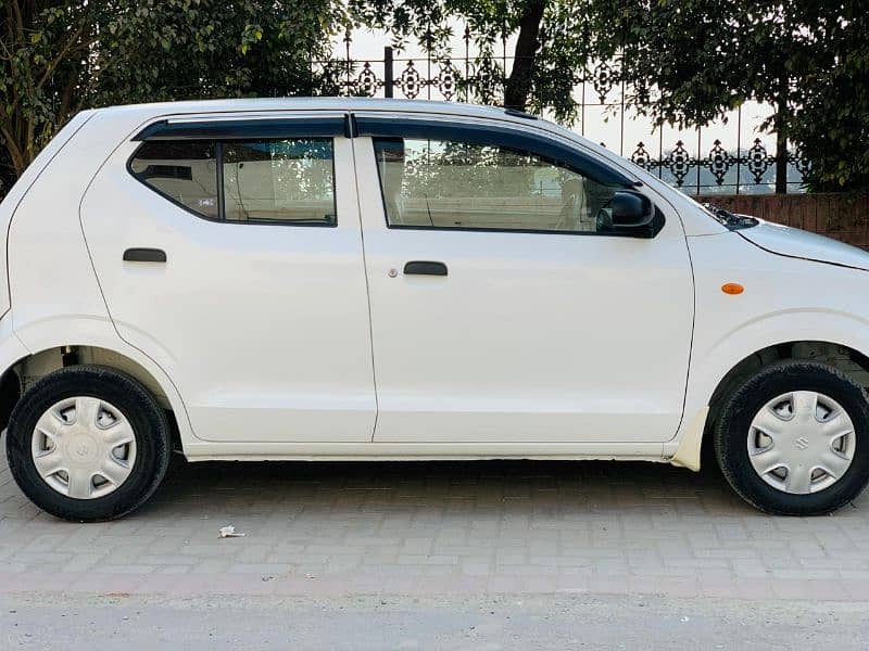 Suzuki Alto 2023 17