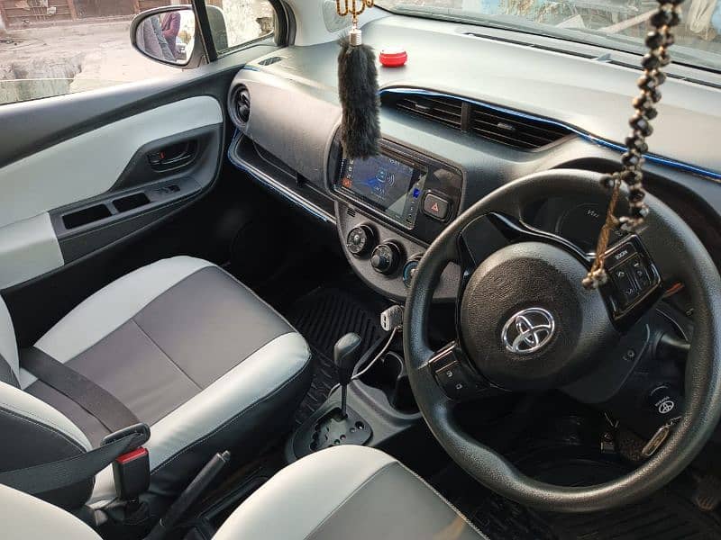 Toyota Vitz 2018 3