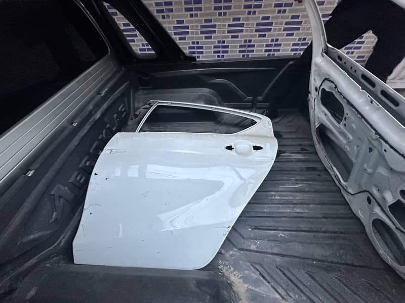 Genuine Left side Aqua doors (White Color) 3