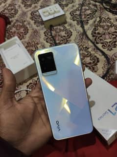 vivo y21