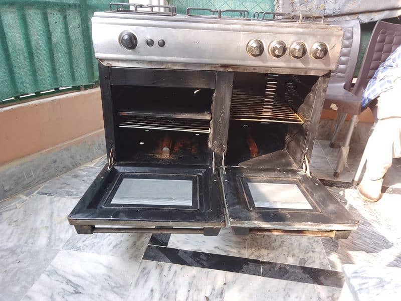 cooking Range For sale in good condition 3