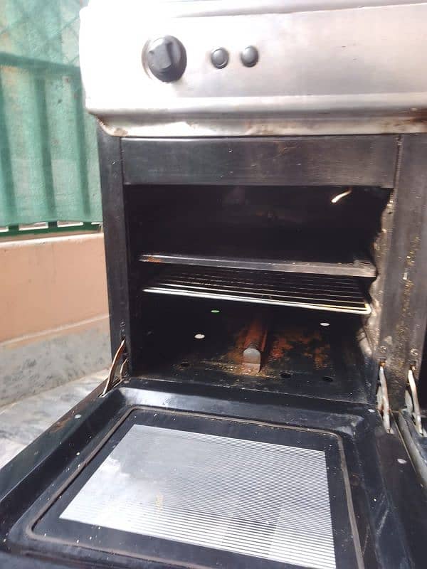 cooking Range For sale in good condition 4